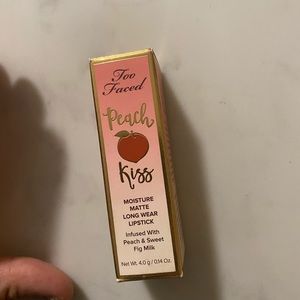 Peach kiss lipstick